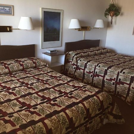 The Davenport Motel Екстер'єр фото