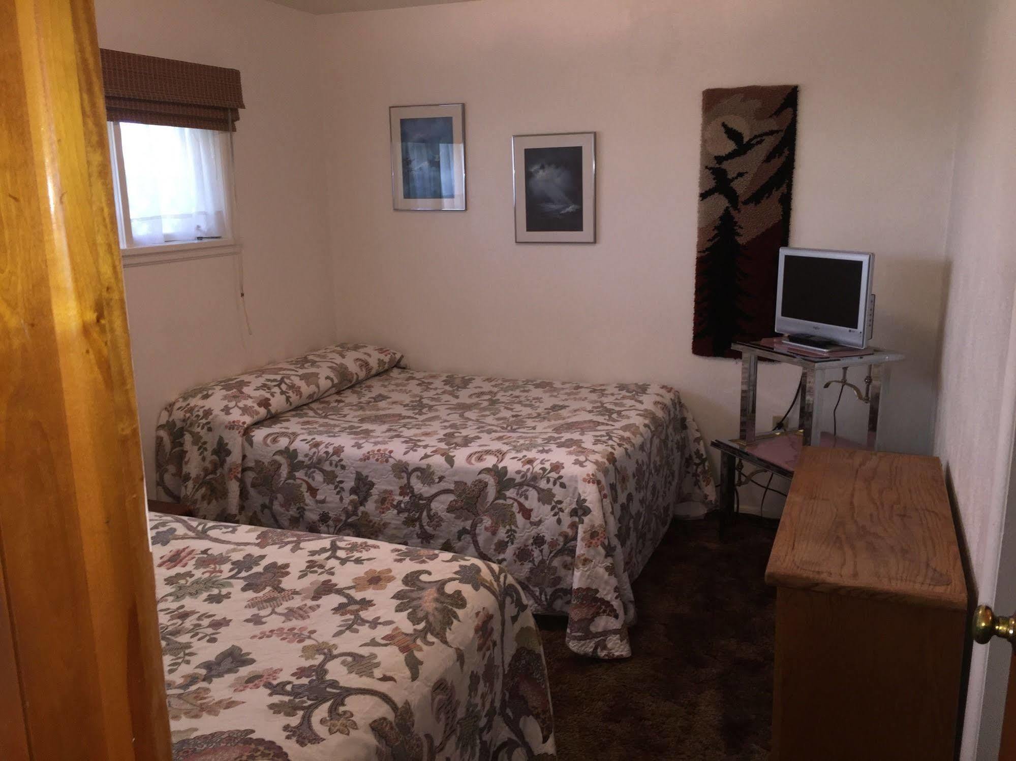 The Davenport Motel Екстер'єр фото