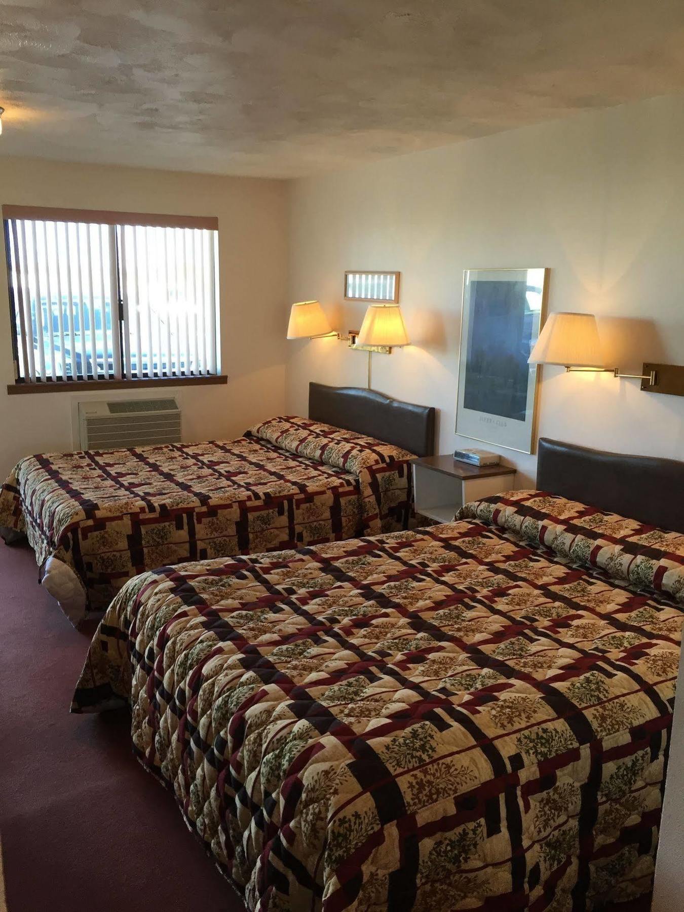 The Davenport Motel Екстер'єр фото